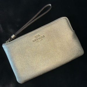 COACH Gold Grosgrain Leather Corner Zip Wristlet, EUC- used 1x, GORGEOUS